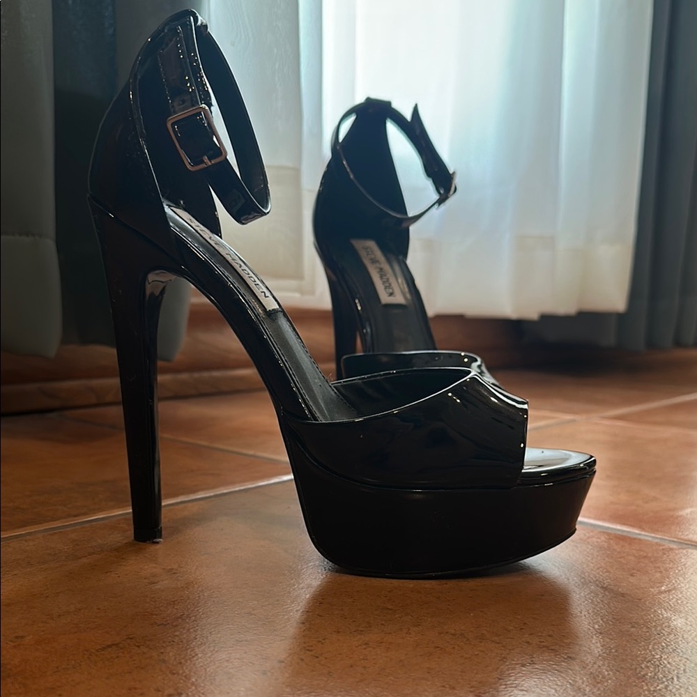Steve Madden Black Platform Heels
